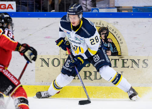 s Anton Bengtsson med pucken