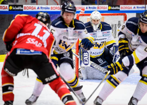 s målvakt Linus Söderström