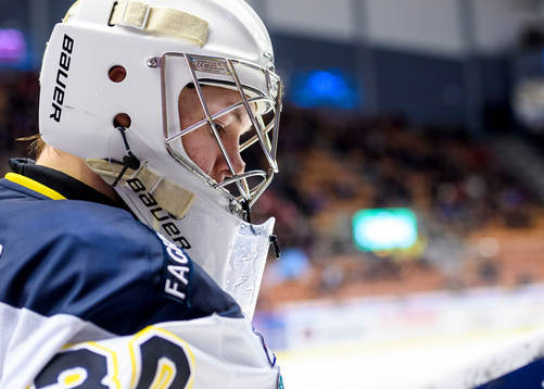 s målvakt Linus Söderström