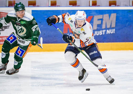 Färjestads Oskar Steen och Växjös Joakim Hillding
