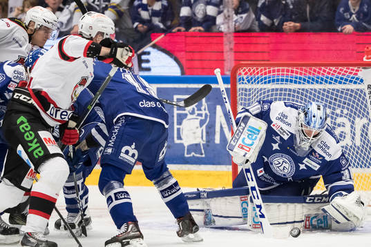 räddning av Leksands målvakt Henrik Haukeland  i