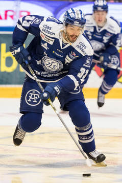 Leksands Markus Lauridsen  i ishockeymatchen i SHL mellan