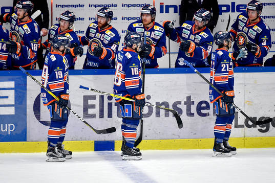 Växjös Geoff Platt jublar