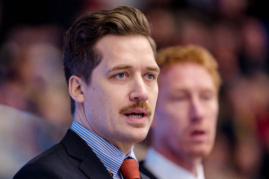 Växjös tränare Sam Hallam