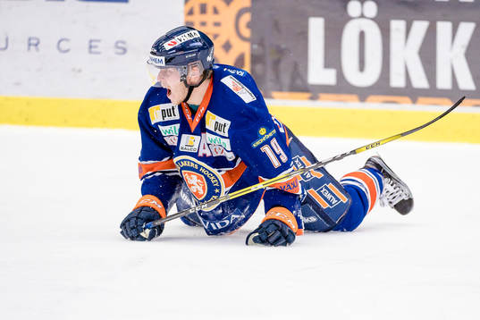 Växjös Tuomas Kiiskinen skriker