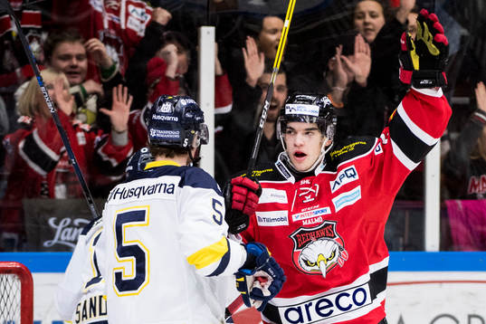 Malmö Redhawks Lukas Haudum jublar
