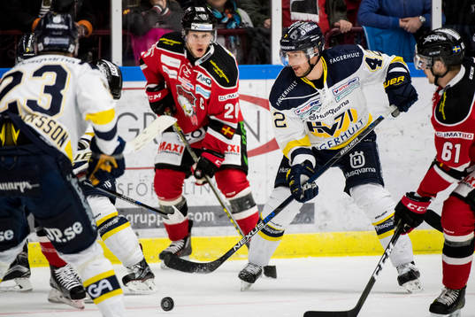 s Dylan Reese och Malmö Redhawks Erik Forssell