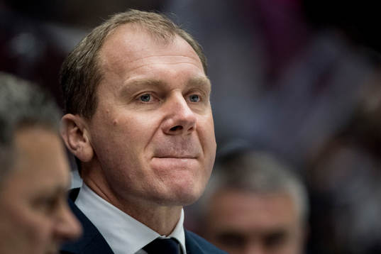 s tränare Johan Lindbom