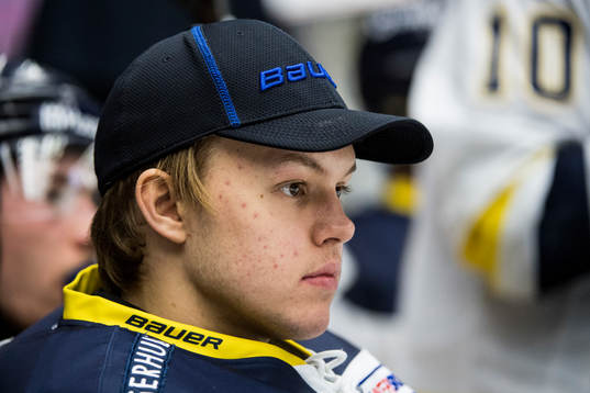 s målvakt Linus Söderström