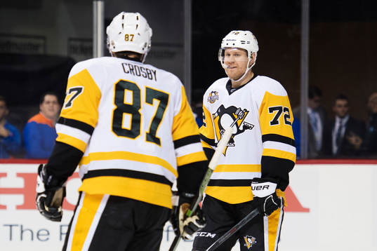 Pittsburghs Sidney Crosby och Patric Hörnqvist