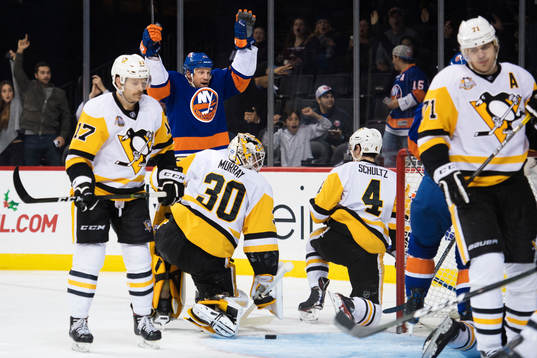 New Yorks Jason Chimera jublar