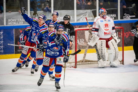 Oskarshamns Nicolas Deschamps  jublar