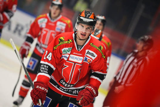 Örebros Petr Zamorsky jublar