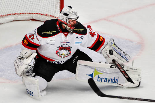 Malmö Redhawks målvakt Cristopher Nihlstorp gör en