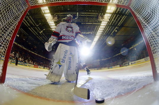 Malmö Redhawks målvakt Cristopher Nihlstorp deppar
