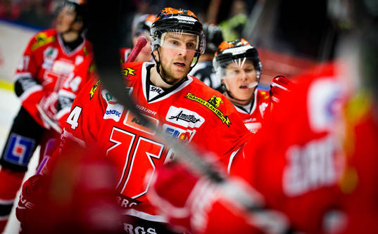 Örebros Tom Wandell jublar