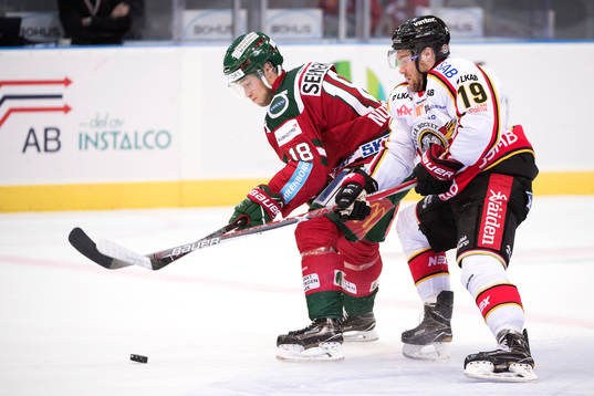 Frölundas Mattias Nörstebö och Luleås Jacob Lagacé
