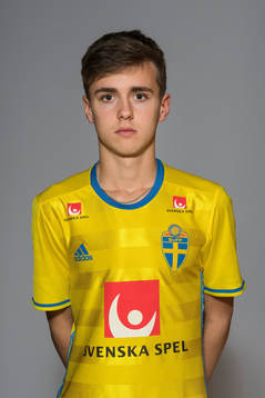 Adam Larsson i P16/00-landslaget