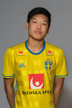 Martin Trinh i P16/00-landslaget