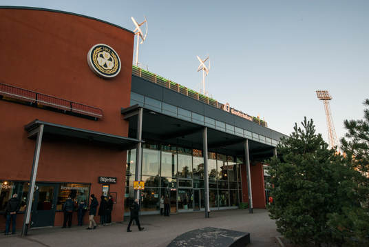 Entrén till Gavlerinken Arena före ishockeymatchen i SHL
