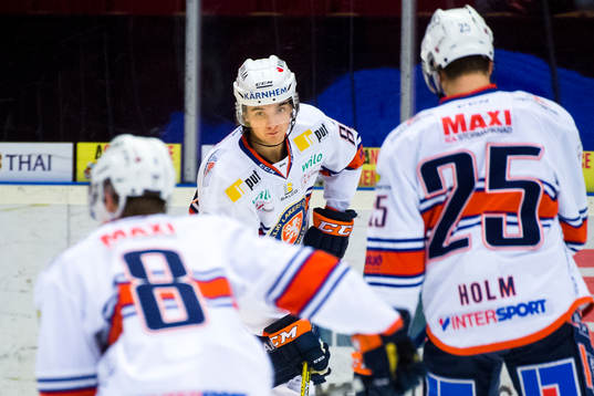 Växjös Adam Brodecki före ishockeymatchen i SHL mellan