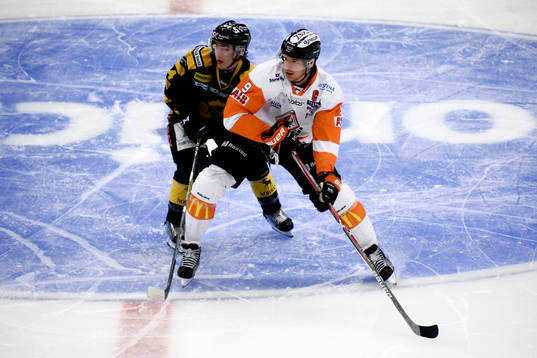 Skellefteås Andreas Wingerli och Karlskronas Morten Madsen
