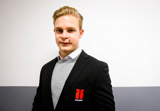 Porträtt på en skadad Bobbo Petersson i Örebro