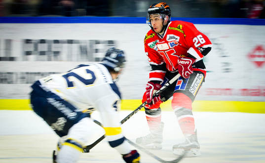 Örebros Greg Squires
