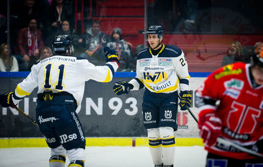 s Erik Christensen gör 0-1 och jublar