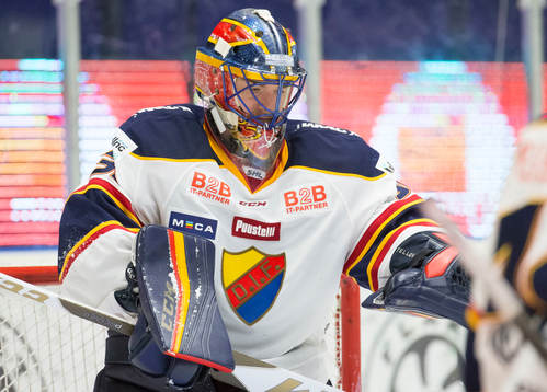 Djurgårdens målvakt Mikael Tellqvist