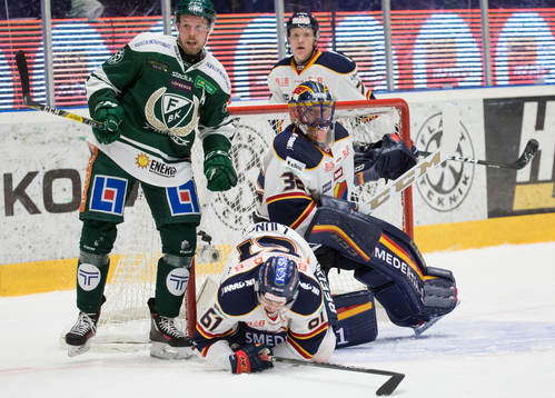 Färjestads Alexander Johansson och Djurgårdens   Markus