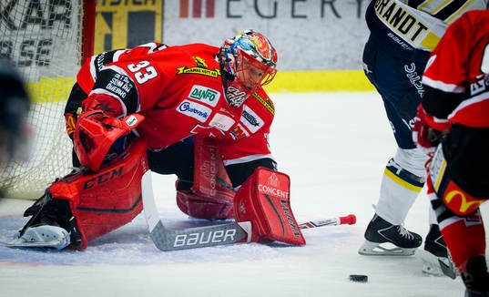 Örebros målvakt Julius Hudacek
