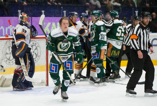 Färjestads Oskar Steen