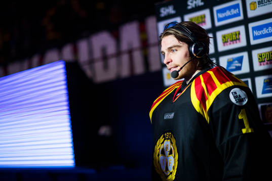 Brynäs målvakt Felix Sandström