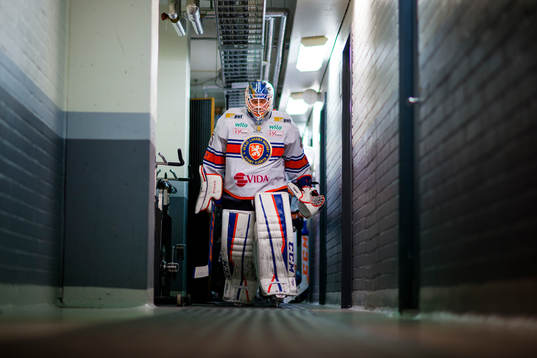 Växjös målvakt Viktor Andrén för ishockeymatchen i SHL