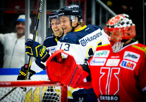 s Oscar Sundh jublar med Ted Brithén