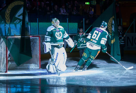 Färjestads Johan Ryno och Färjestads målvakt Lars Haugen