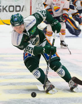 Färjestads Oskar Steen