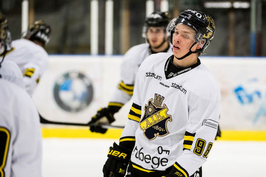 s Jesper Bratt deppar