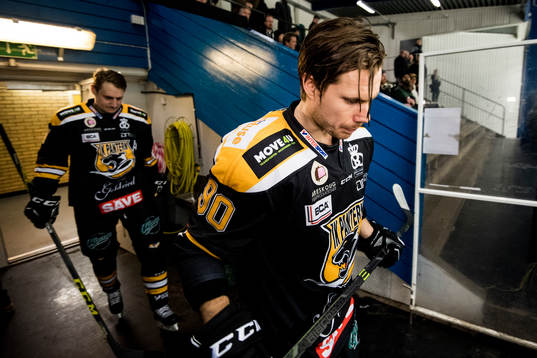 Panterns Mattias Persson gör entré