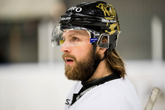 s Robin Dahlström