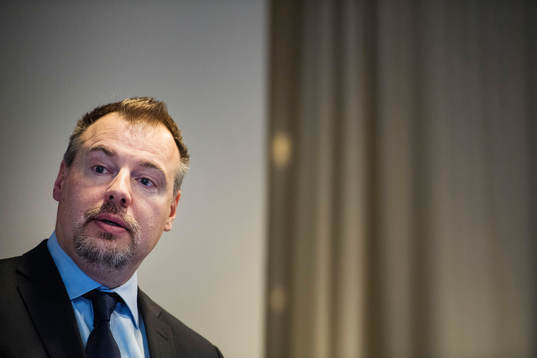Förbundskapten Rikard Grönborg presenterar truppen till