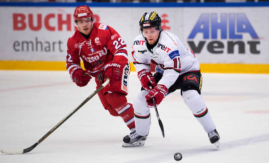 Timrås Emil Berglund och Modos Kristian Jakobsson