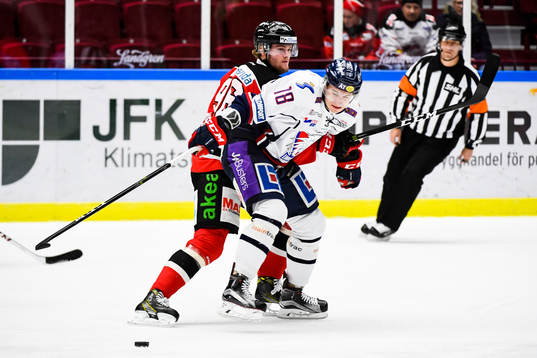 Malmö Redhawks Kim Rosdahl och Linköpings Jacob Lilja