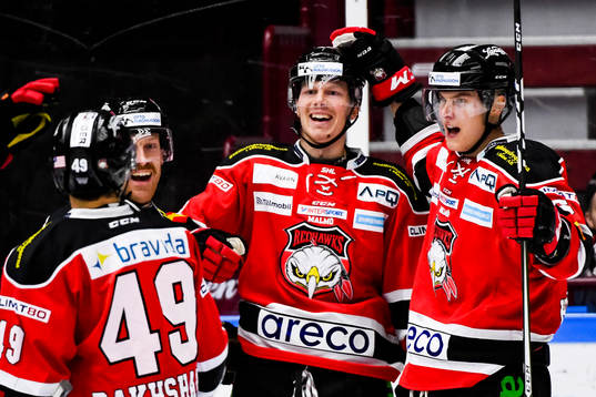Malmö Redhawks Lars Bryggman och Fredrik Händemark jublar