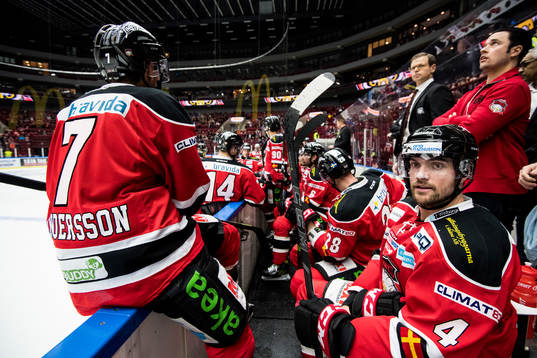 Malmö Redhawks Nils Andersson och Noah Welch i båset
