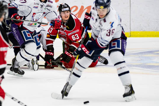 Malmö Redhawks Fredrik Händemark på fall