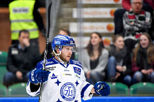 Leksands Alexander Ytterell jublar