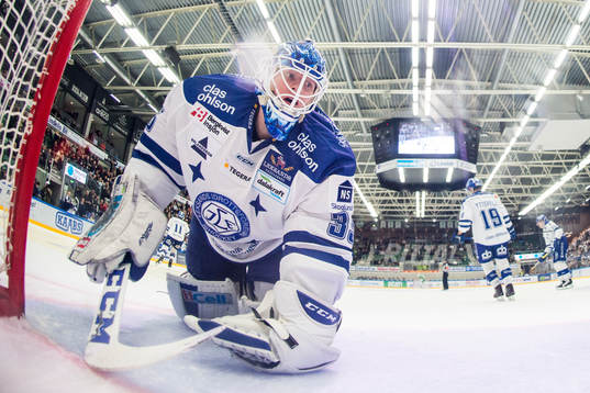 Leksands målvakt Atte Engren deppar