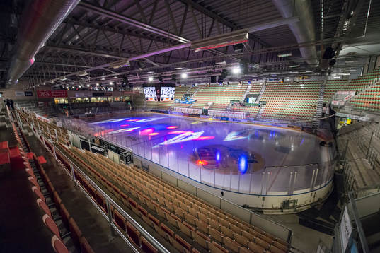 ABB Arena Rosenholm interiört innan  ishockeymatchen i SHL